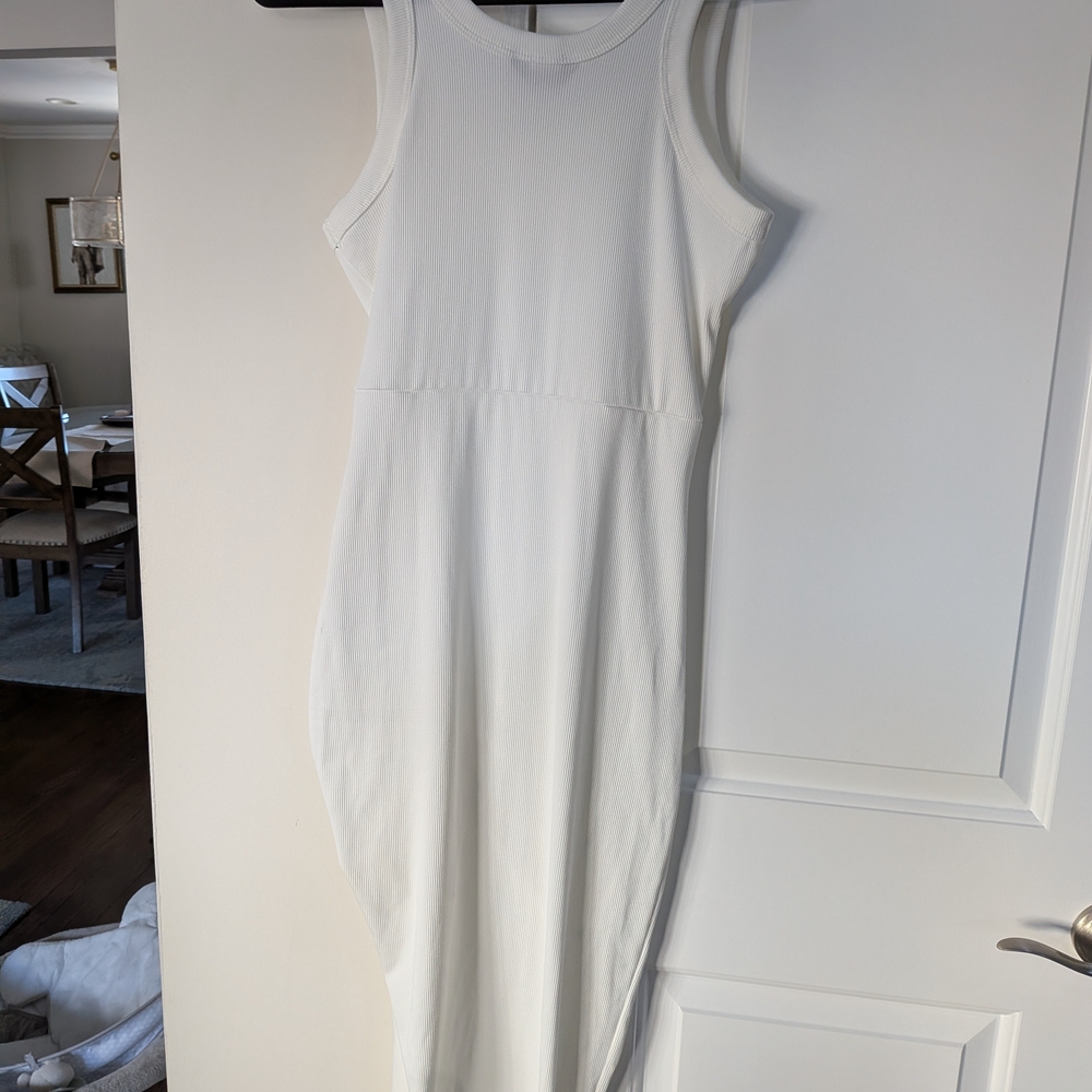 Chicme White Maxi Dress with Side Slit - Picture 4 of 9